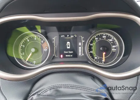 2016 Jeep Cherokee Latitude from USA, damaged, VIN 1C4PJMCB0GW232766